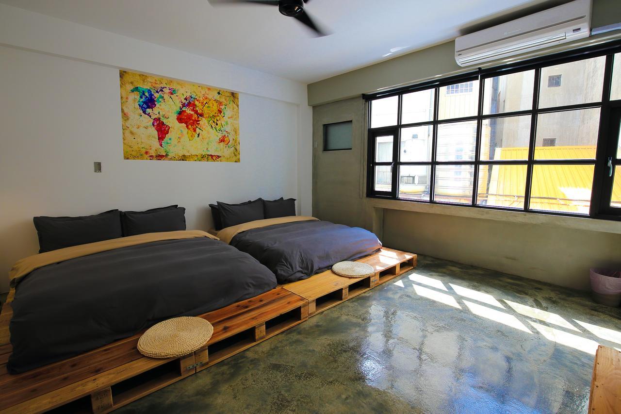 Ferienwohnung It'S 一起 旅店 Tainan Exterior foto